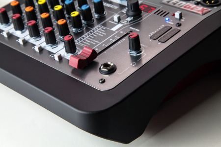 Микшерный пульт Allen&Heath ZED6FX