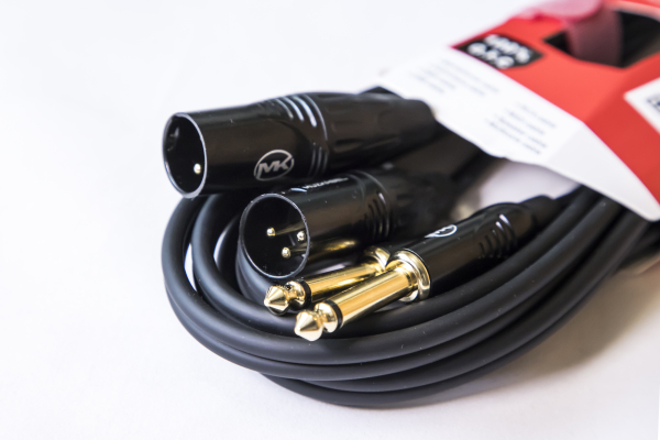 Аудио кабель MUZKABEL AMC126 - 6 метров, 2JACK (моно) - 2XLR (папа)